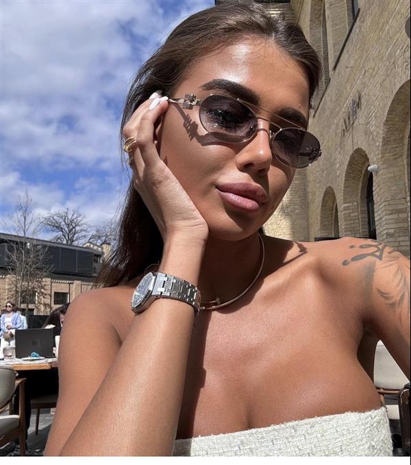 202643113918728 140